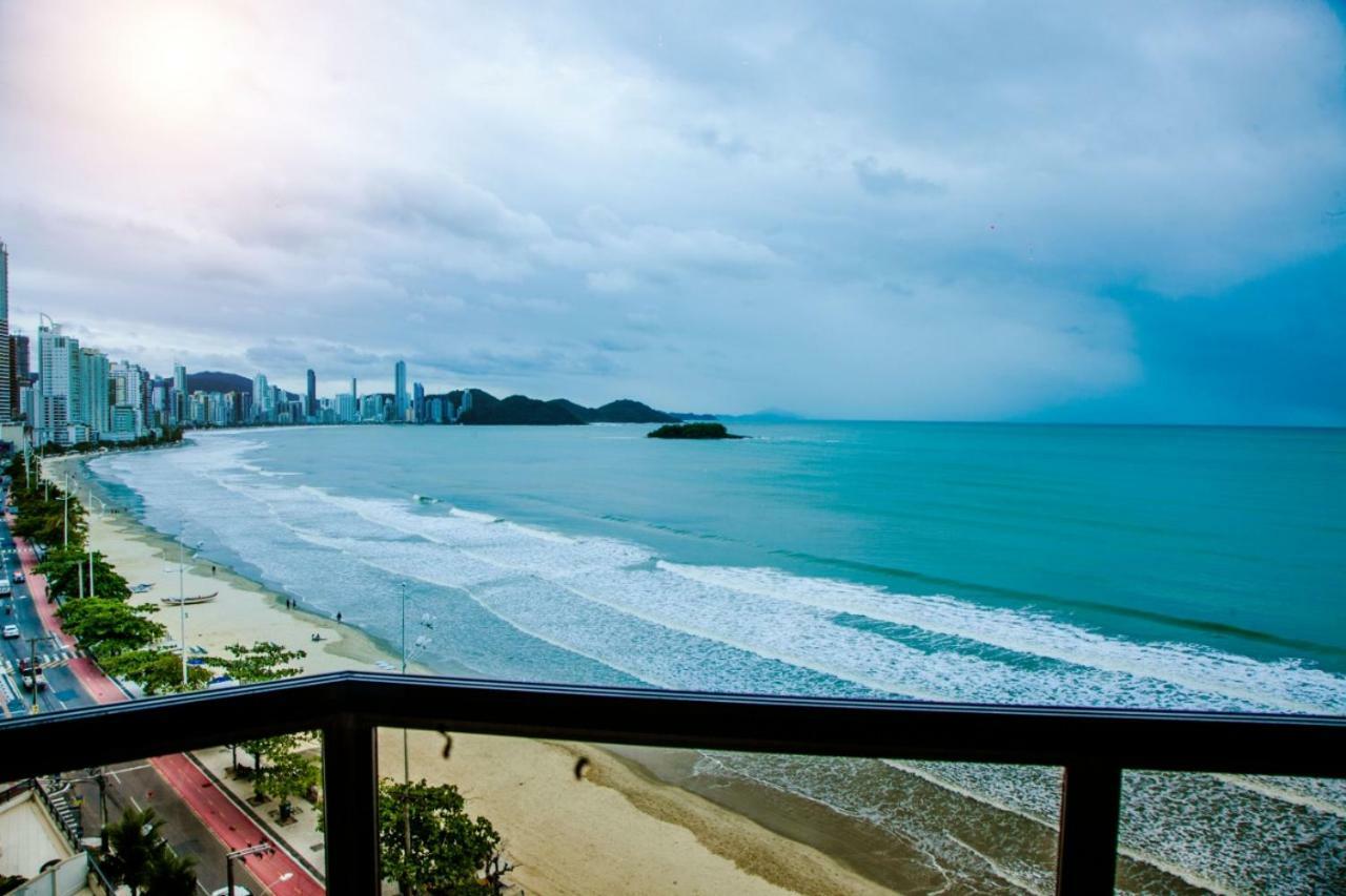 Apto Frente Mar Bal Camboriu Pe Na Areia Fantastica E Encantadora Vista Mar Balneário Camboriú Esterno foto